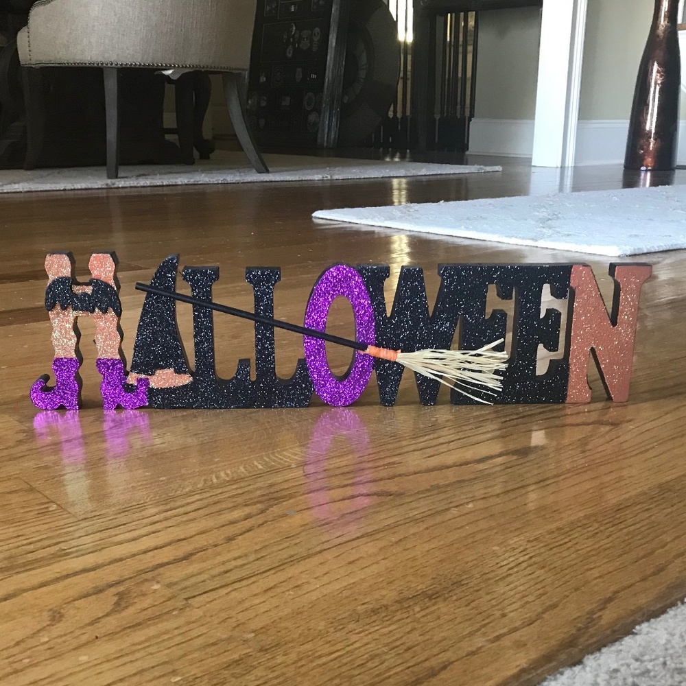 Glitter Halloween Sign